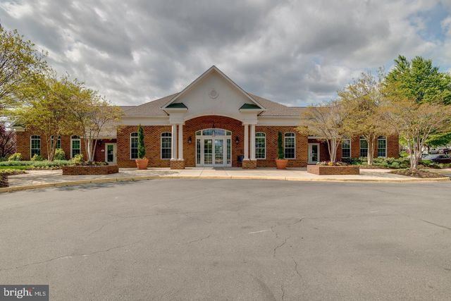 6005 CANTWELL ST, Gainesville, VA 20155