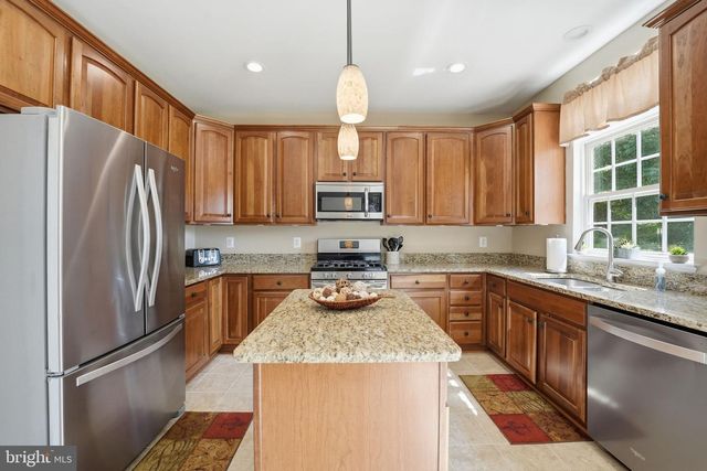 6005 CANTWELL ST, Gainesville, VA 20155