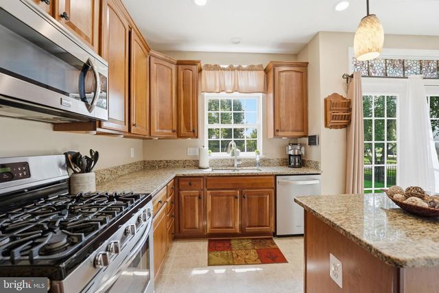 6005 CANTWELL ST, Gainesville, VA 20155