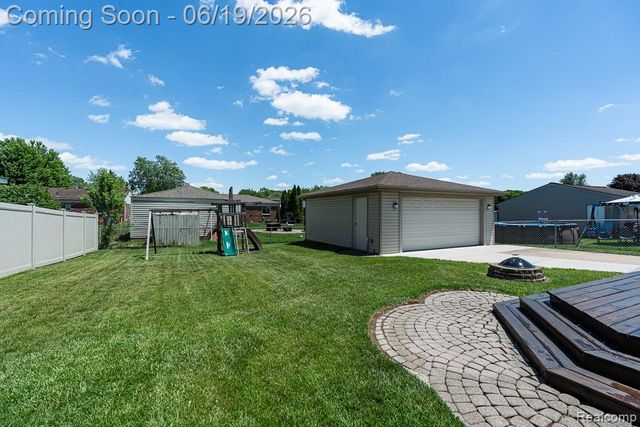 41824 Clayton Street, Clinton Charter Township, MI 48038