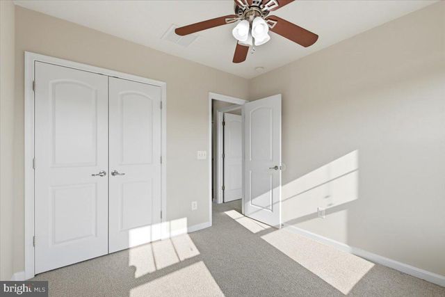 43350 WAYFARER SQ, Chantilly, VA 20152