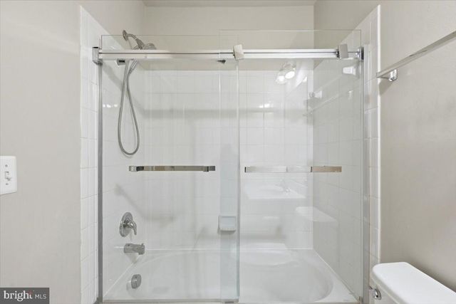 43350 WAYFARER SQ, Chantilly, VA 20152