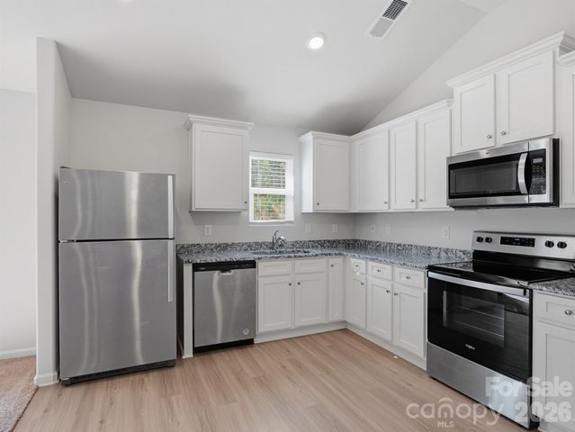 662 E Lamorak Place E, Richburg, SC 29729