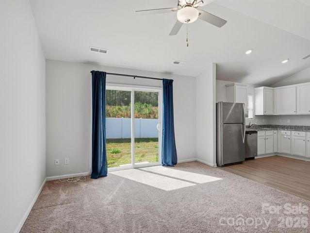 662 E Lamorak Place E, Richburg, SC 29729
