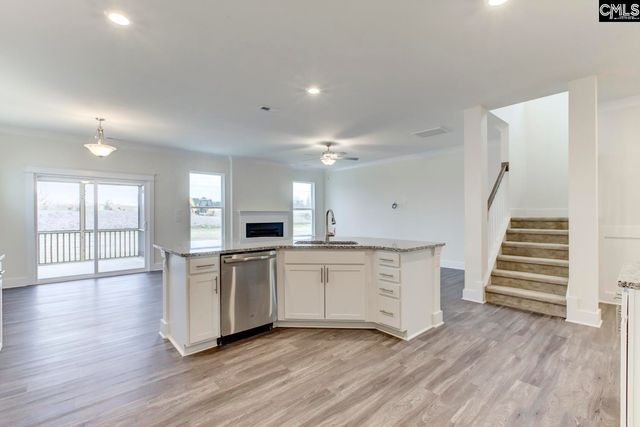 612 Thunder Gulch Avenue, Lexington, SC 29073