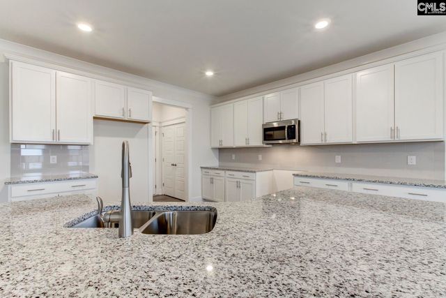 612 Thunder Gulch Avenue, Lexington, SC 29073