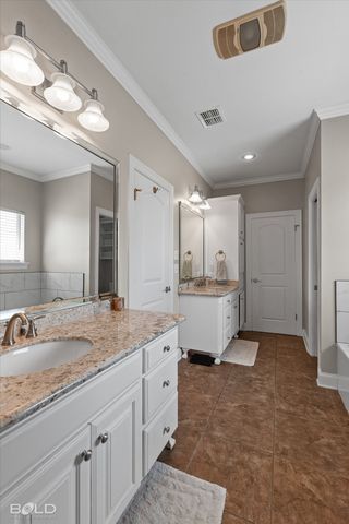 202 Clinton Drive, Stonewall, LA 71078