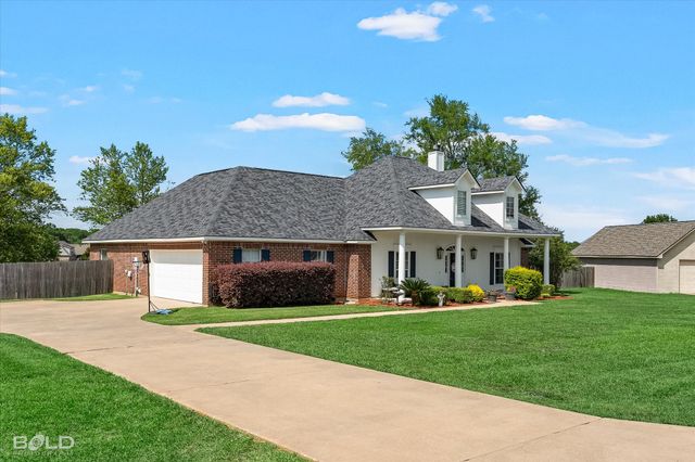 202 Clinton Drive, Stonewall, LA 71078