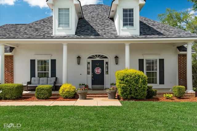 202 Clinton Drive, Stonewall, LA 71078
