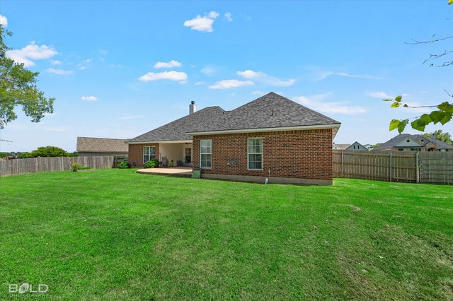 202 Clinton Drive, Stonewall, LA 71078