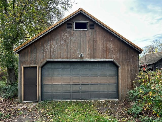 3530 Ridge Road, Cambria, NY 14094