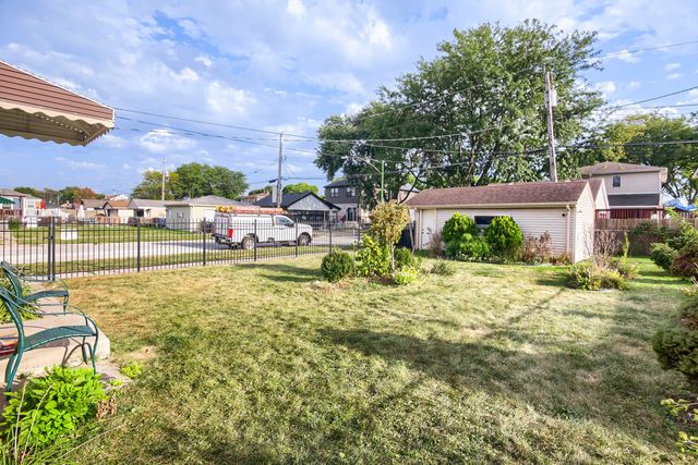 3901 W 107th Street, Chicago, IL 60655