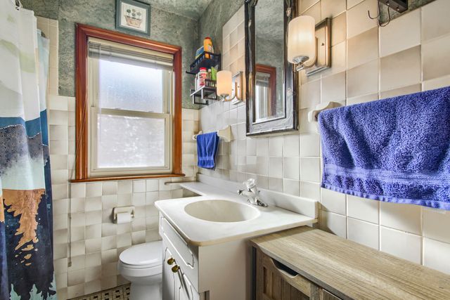 3901 W 107th Street, Chicago, IL 60655