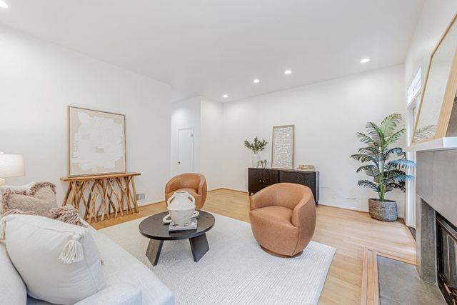 656 Cedar Street 3, San Carlos, CA 94070