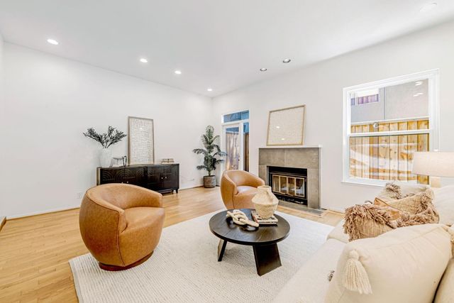 656 Cedar Street 3, San Carlos, CA 94070