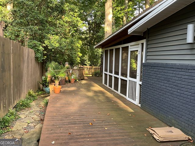 2704 Cove Circle NE, Brookhaven, GA 30319