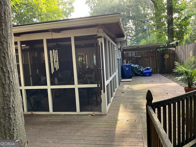 2704 Cove Circle NE, Brookhaven, GA 30319