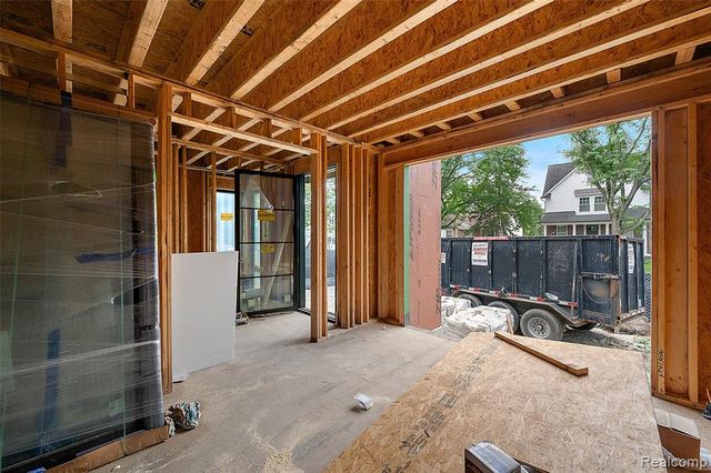 1221 Davis Avenue, Birmingham, MI 48009