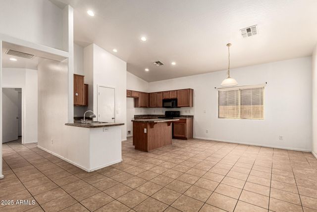 1750 E CHAPARRAL Drive, Casa Grande, AZ 85122