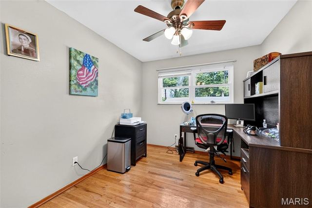 106 Paula Drive, St Charles, MO 63301