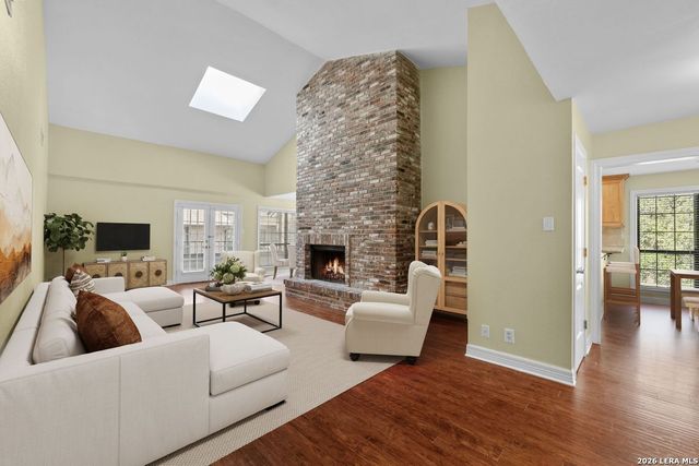 3605 Hidden Dr Apt F4, San Antonio, TX 78217