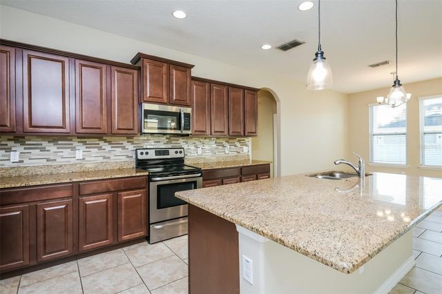 3223 OLIVIA BREEZE DRIVE, Kissimmee, FL 34746