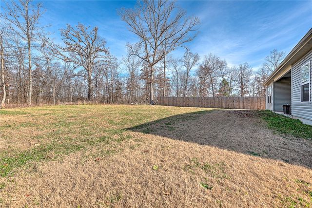 3 Mckissick Circle, Bella Vista, AR 72715