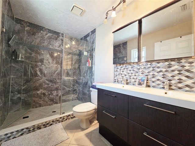 2807 WILDER PARK DRIVE, Plant City, FL 33566