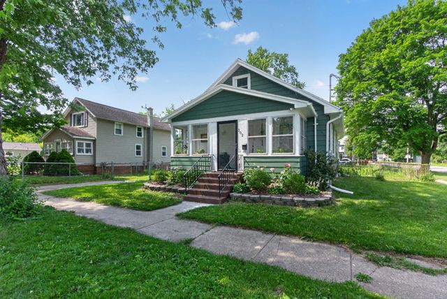 302 Hill Street, Jackson, MI 49202