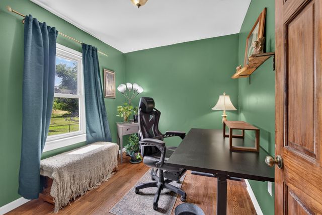 302 Hill Street, Jackson, MI 49202