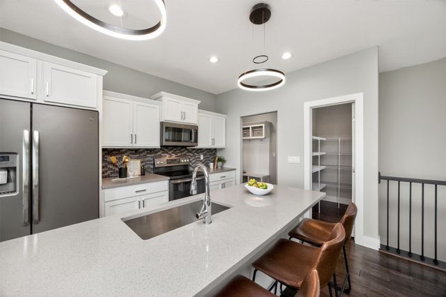 3817 NW Beechwood Street, Ankeny, IA 50023