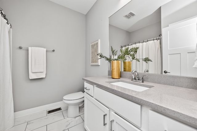 3817 NW Beechwood Street, Ankeny, IA 50023