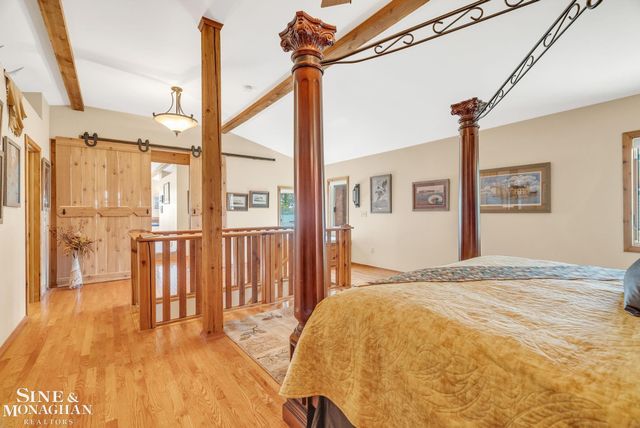 9898 N River Road, Clay, MI 48001