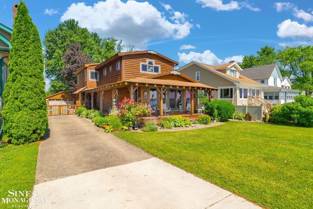 9898 N River Road, Clay, MI 48001