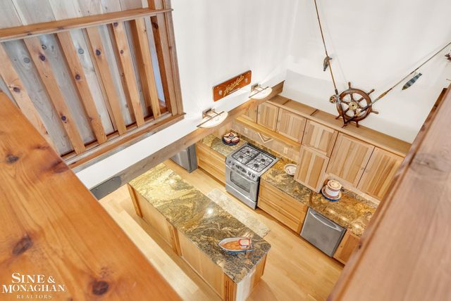 9898 N River Road, Clay, MI 48001