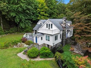 8 Brook Lane, Cortlandt Manor, NY 10567