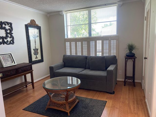 1 Royal Palm Way 201, Boca Raton, FL 33432
