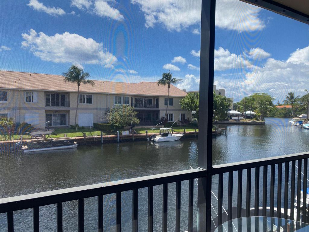 1 Royal Palm Way 201, Boca Raton, FL 33432