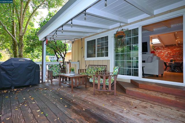 15 Vista Hermosa, Walnut Creek, CA 94597