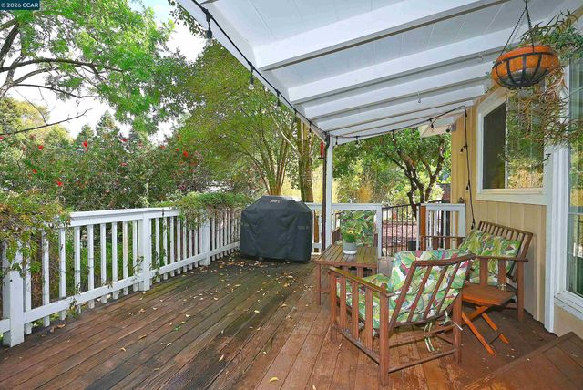 15 Vista Hermosa, Walnut Creek, CA 94597