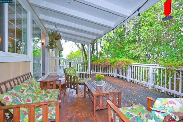 15 Vista Hermosa, Walnut Creek, CA 94597