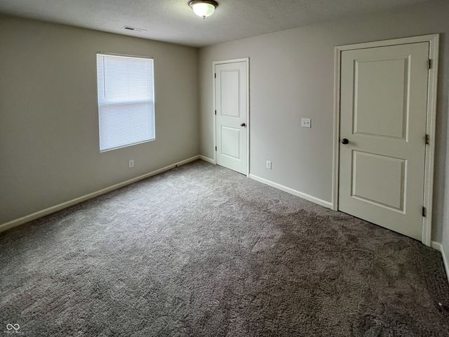 1133 Deer Trail, Connersville, IN 47331