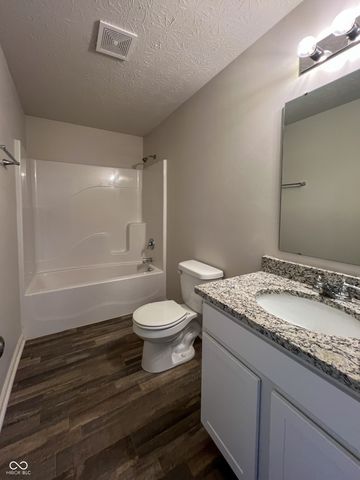 1133 Deer Trail, Connersville, IN 47331