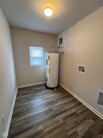 1133 Deer Trail, Connersville, IN 47331