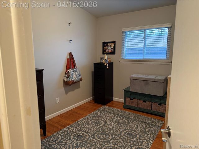 343 S Christine, Westland, MI 48186