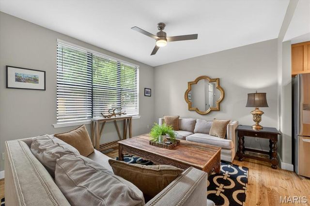4163 McPherson Avenue, St Louis, MO 63108