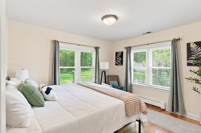 316 State Route 32 N, New Paltz, NY 12561