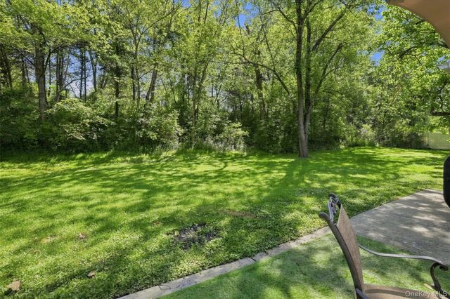 316 State Route 32 N, New Paltz, NY 12561