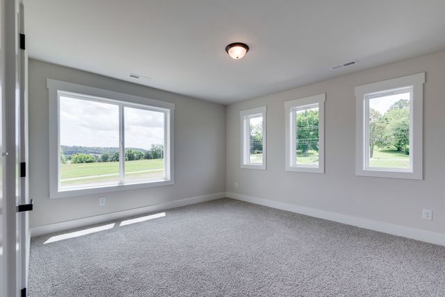 3017 Campbellsville Pike, Columbia, TN 38401