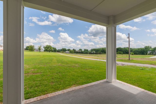 3017 Campbellsville Pike, Columbia, TN 38401